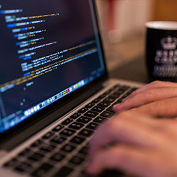 看完直接上头，每日大赛ai突然停更？：最让人上头的那条评论，别眨眼（信息量很大）